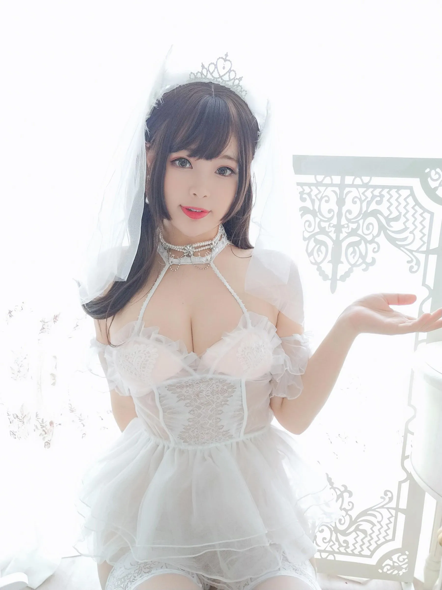 白烨 – NO.09 白天鹅自拍 [25P]插图